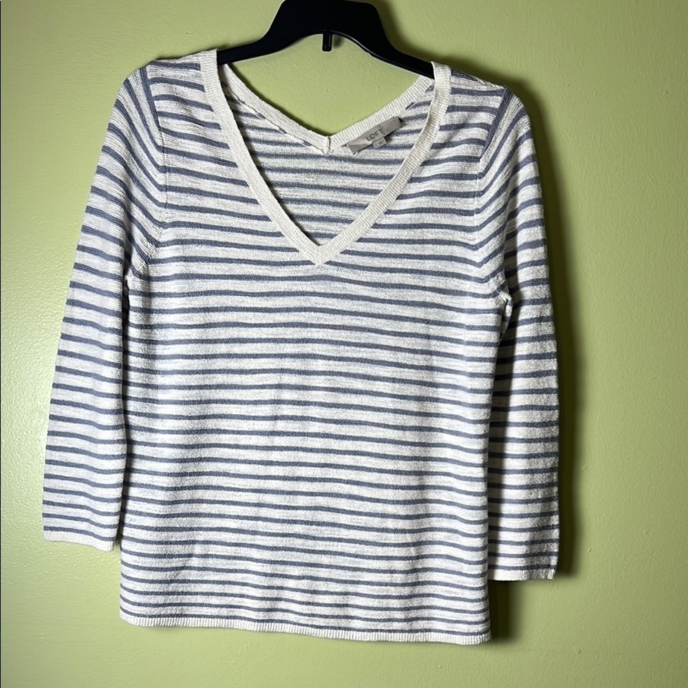 Loft Striped long sleeve V-Neck Women's blouse Top